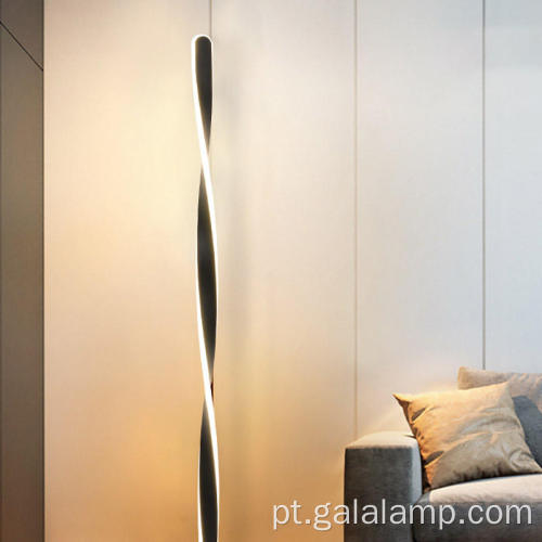 Candeeiro de pé LED nórdico elegante